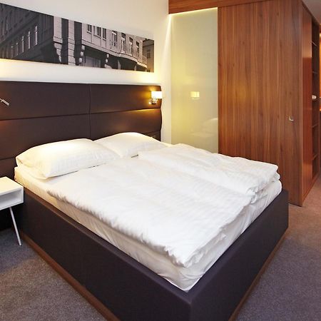Hradec Králové Konference Park Hotel מראה חיצוני תמונה