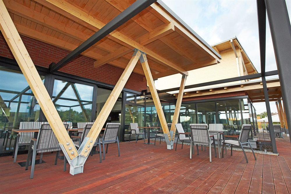 Hradec Králové Konference Park Hotel מראה חיצוני תמונה