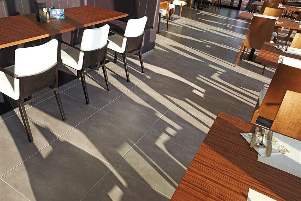 Hradec Králové Konference Park Hotel מראה חיצוני תמונה